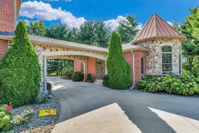 $1,850,000 | 4703 West Kirby Avenue, Champaign, IL 61822
