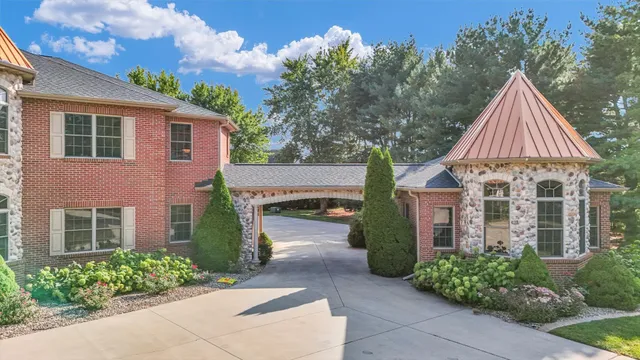$1,850,000 | 4703 West Kirby Avenue, Champaign, IL 61822