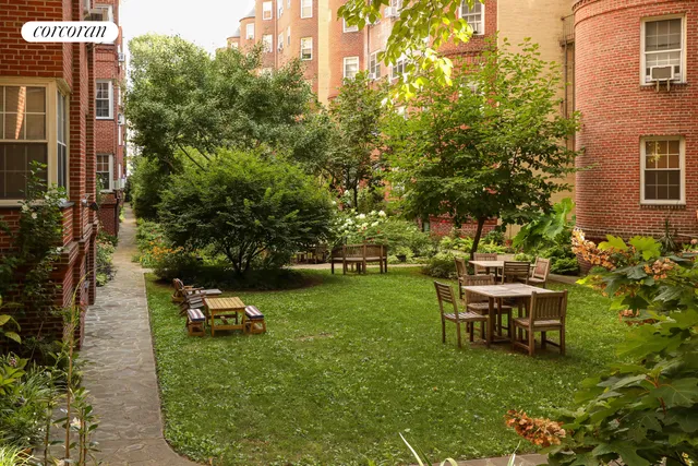 $440,000 | 35-25 77th Street, Unit B53 | Jackson Heights