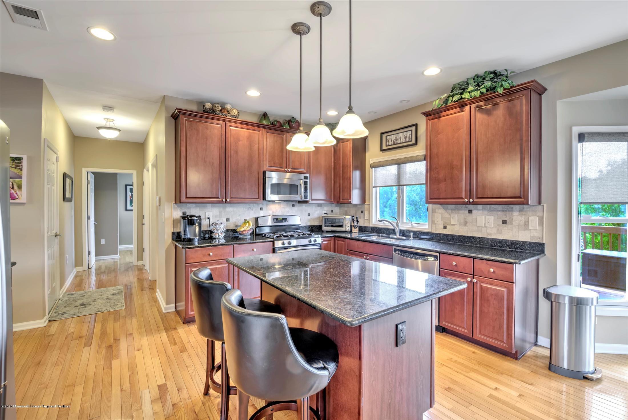 48 Bloomfield Road Manalapan, NJ 07726 - Photo 13 of 54 KITCHEN