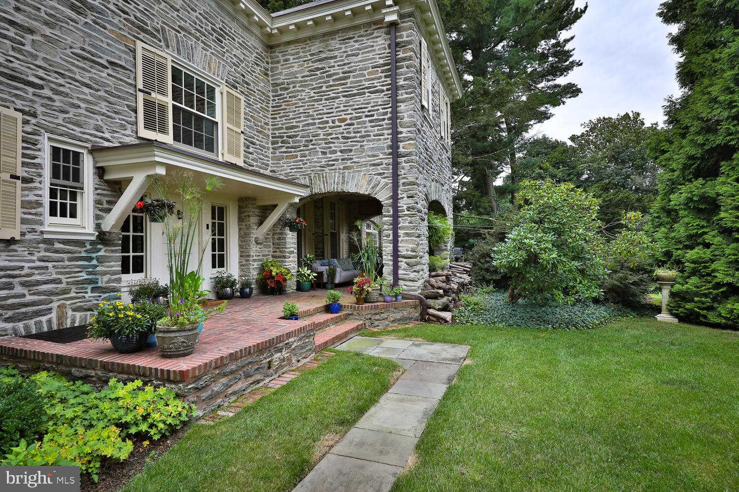 1516 Hampton Road Rydal, PA 19046 - Photo 59 of 67 Rear Patio