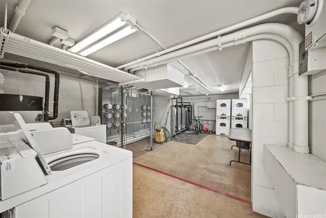 a view of a storage & utility room