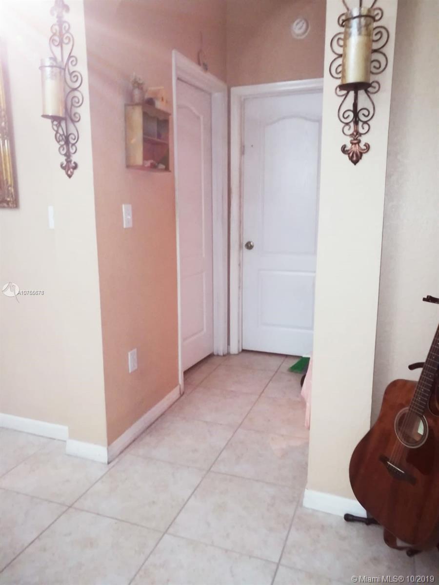13778 Southwest 170th Lane Miami, FL 33177 - Photo 5 of 17
