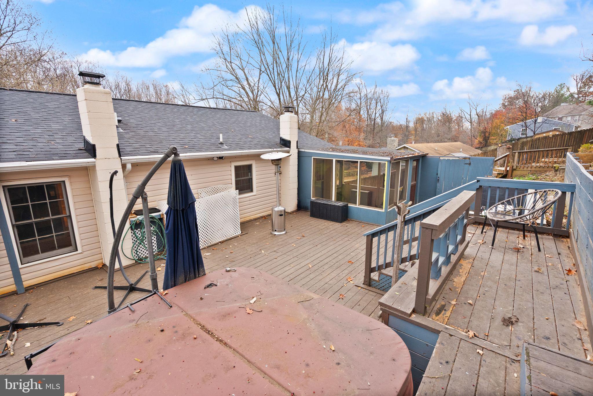 6738 Kelly Road Warrenton, VA 20187 - Photo 38 of 55 a view of a house with backyard