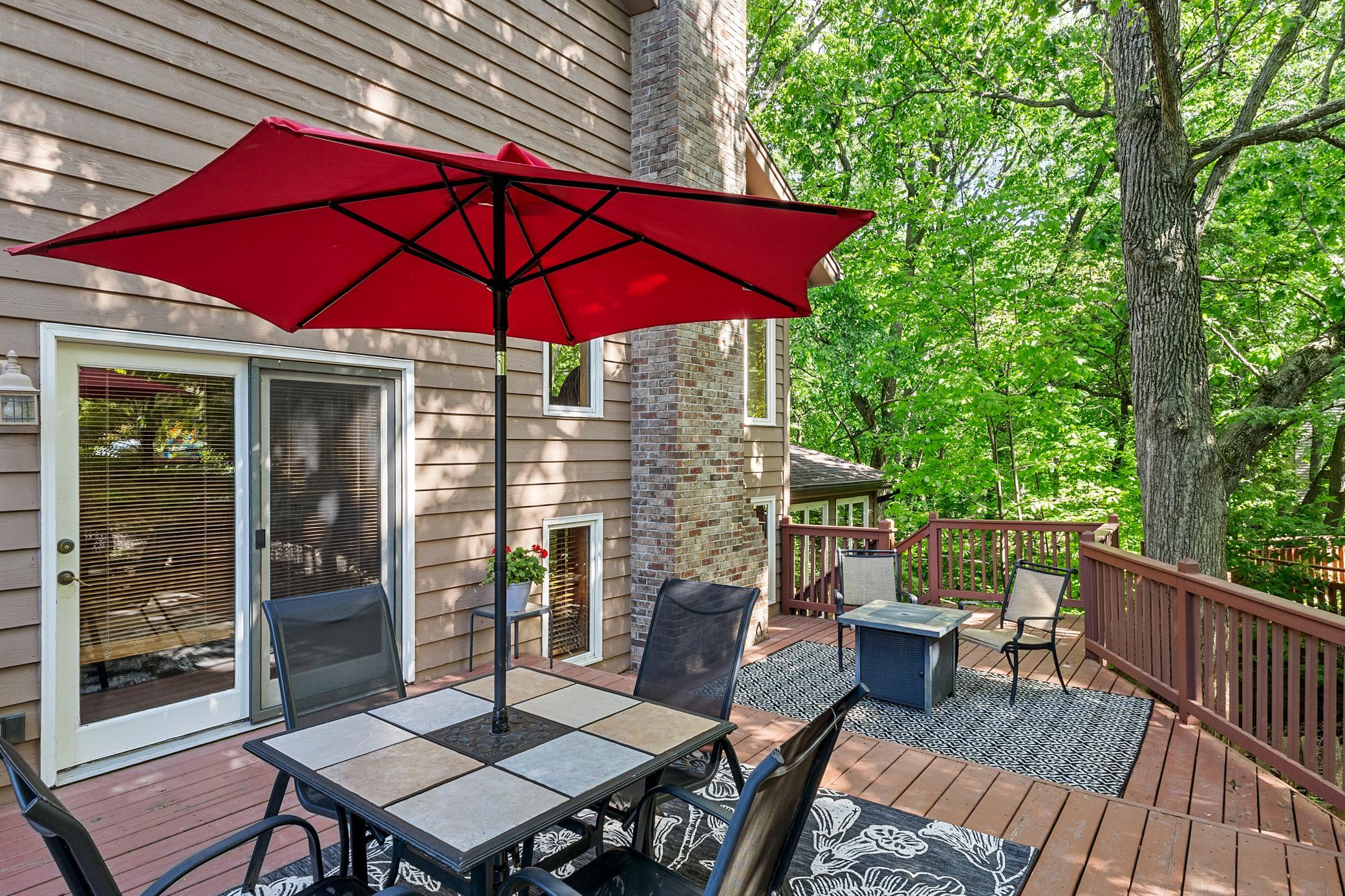 685 Stonewood Road Eagan, MN 55123 - Photo 11 of 44 Gallery Image 11