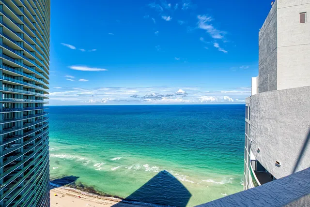 $1,499,000 | 18911 Collins Avenue, Unit 506, Sunny Isles Beach, FL 33160