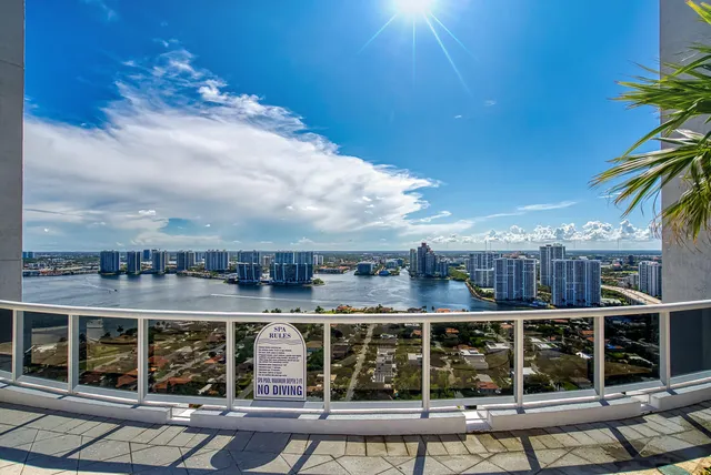 $1,499,000 | 18911 Collins Avenue, Unit 506, Sunny Isles Beach, FL 33160