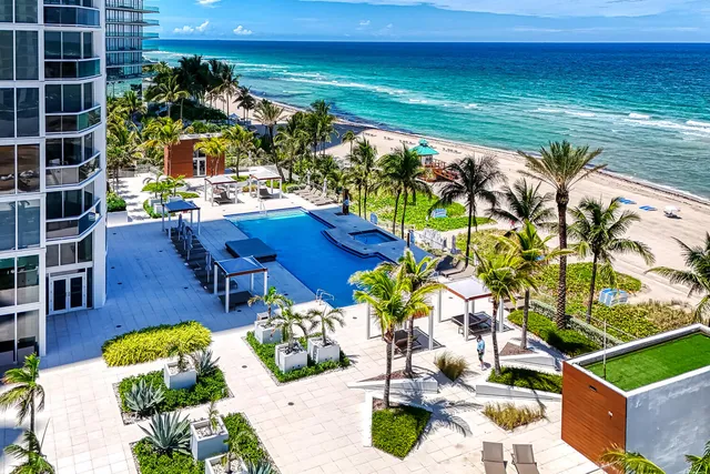 $1,499,000 | 18911 Collins Avenue, Unit 506, Sunny Isles Beach, FL 33160