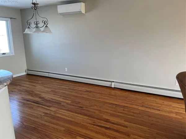 $4,200 | 50 Florence Avenue, Freeport, NY 11520