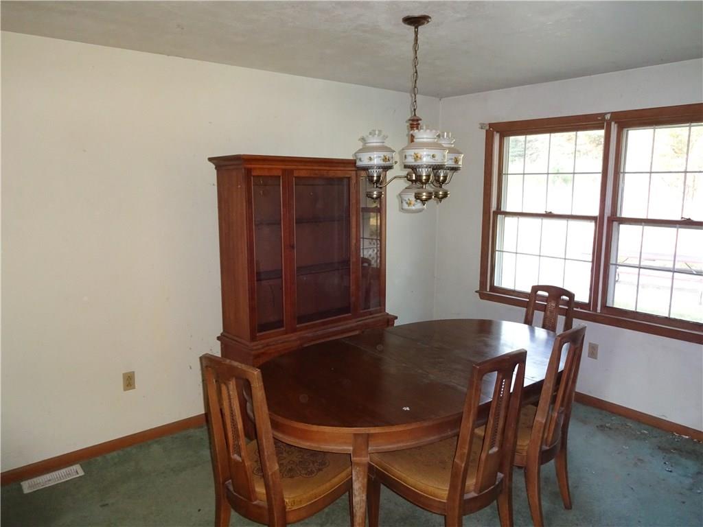 215 Solomon Temple Road Latrobe, PA 15650 - Photo 4 of 11 Dining Room