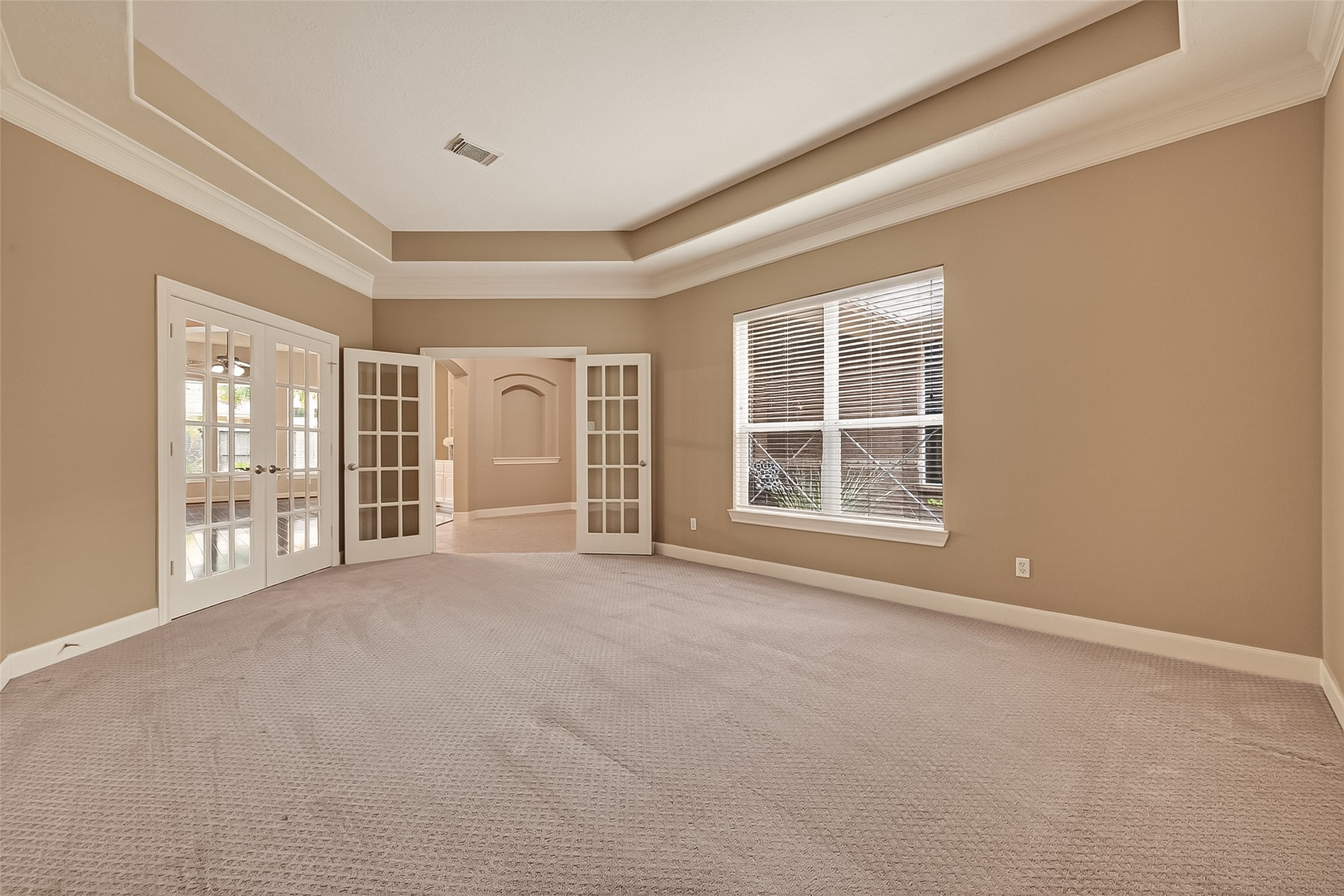 5934 Solar Point Lane Houston, TX 77041 - Photo 39 of 50