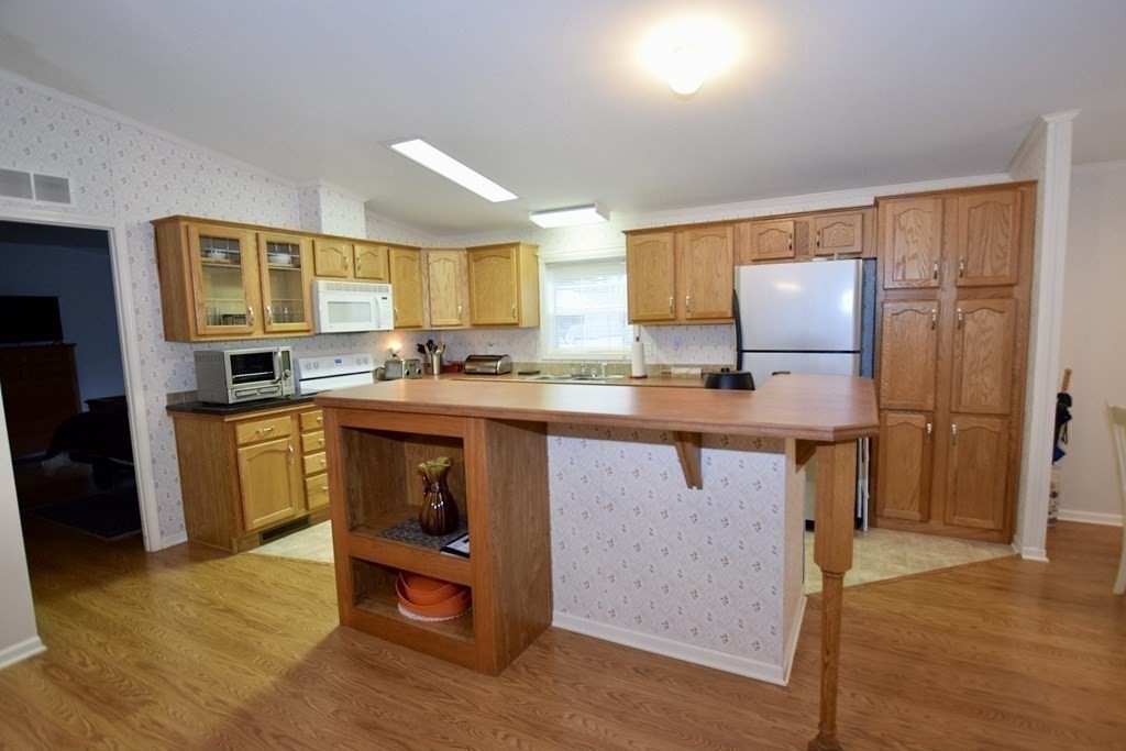12 Short Street Raynham, MA 02767 - Photo 11 of 32 Gallery Image 11