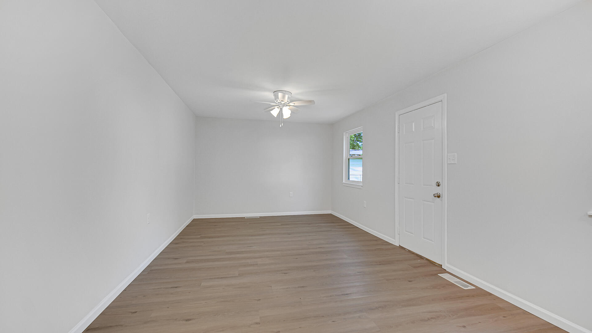 731 McCool Road Valparaiso, IN 46385 - Photo 11 of 31 1920x1080