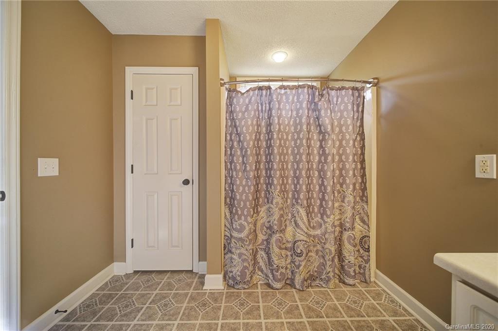 5641 West Liberty Hill Road York, SC 29745 - Photo 29 of 38 Gallery Image 29