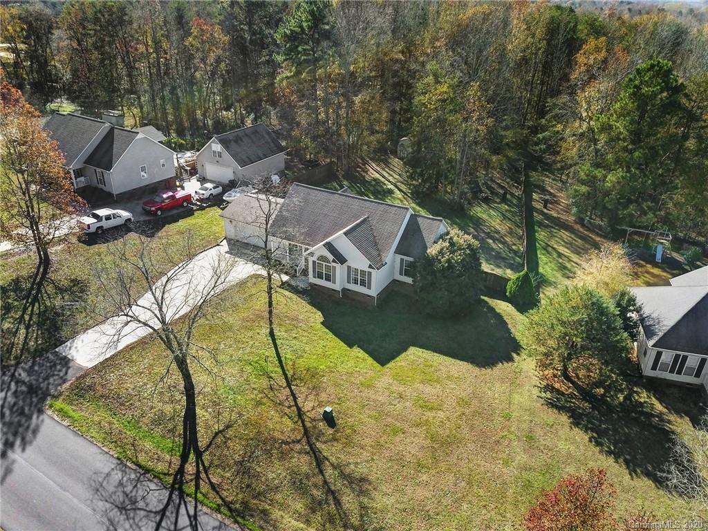 5641 West Liberty Hill Road York, SC 29745 - Photo 4 of 38 Gallery Image 4