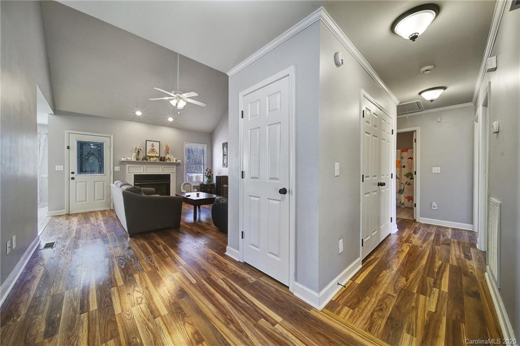 5641 West Liberty Hill Road York, SC 29745 - Photo 6 of 38 Gallery Image 6