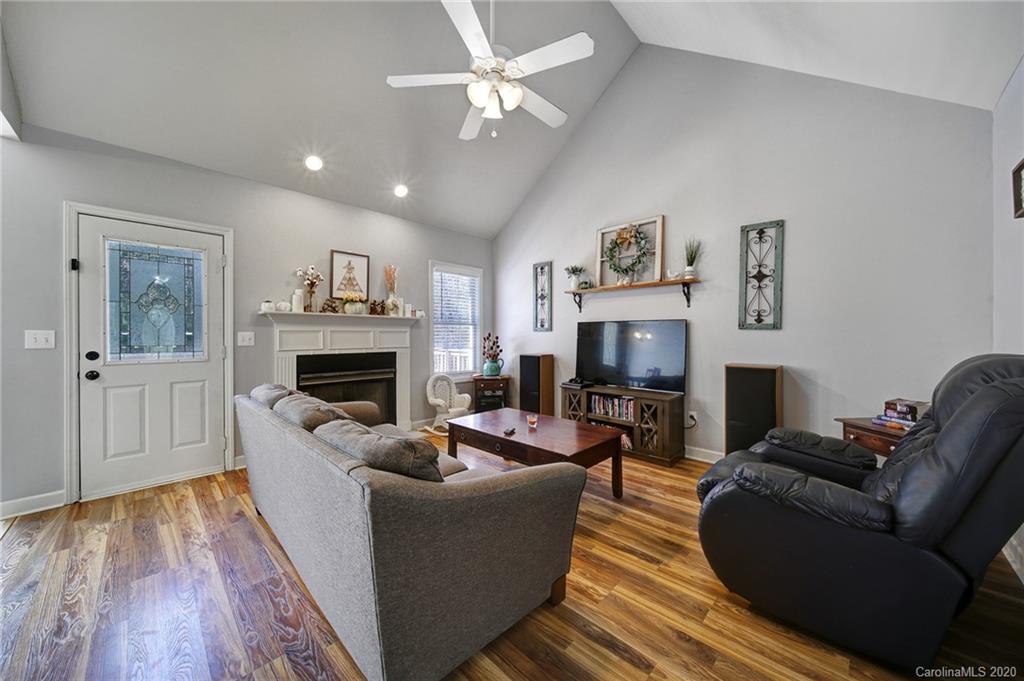 5641 West Liberty Hill Road York, SC 29745 - Photo 7 of 38 Gallery Image 7