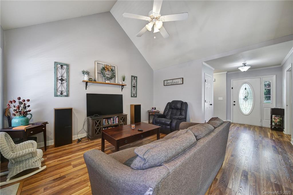 5641 West Liberty Hill Road York, SC 29745 - Photo 8 of 38 Gallery Image 8