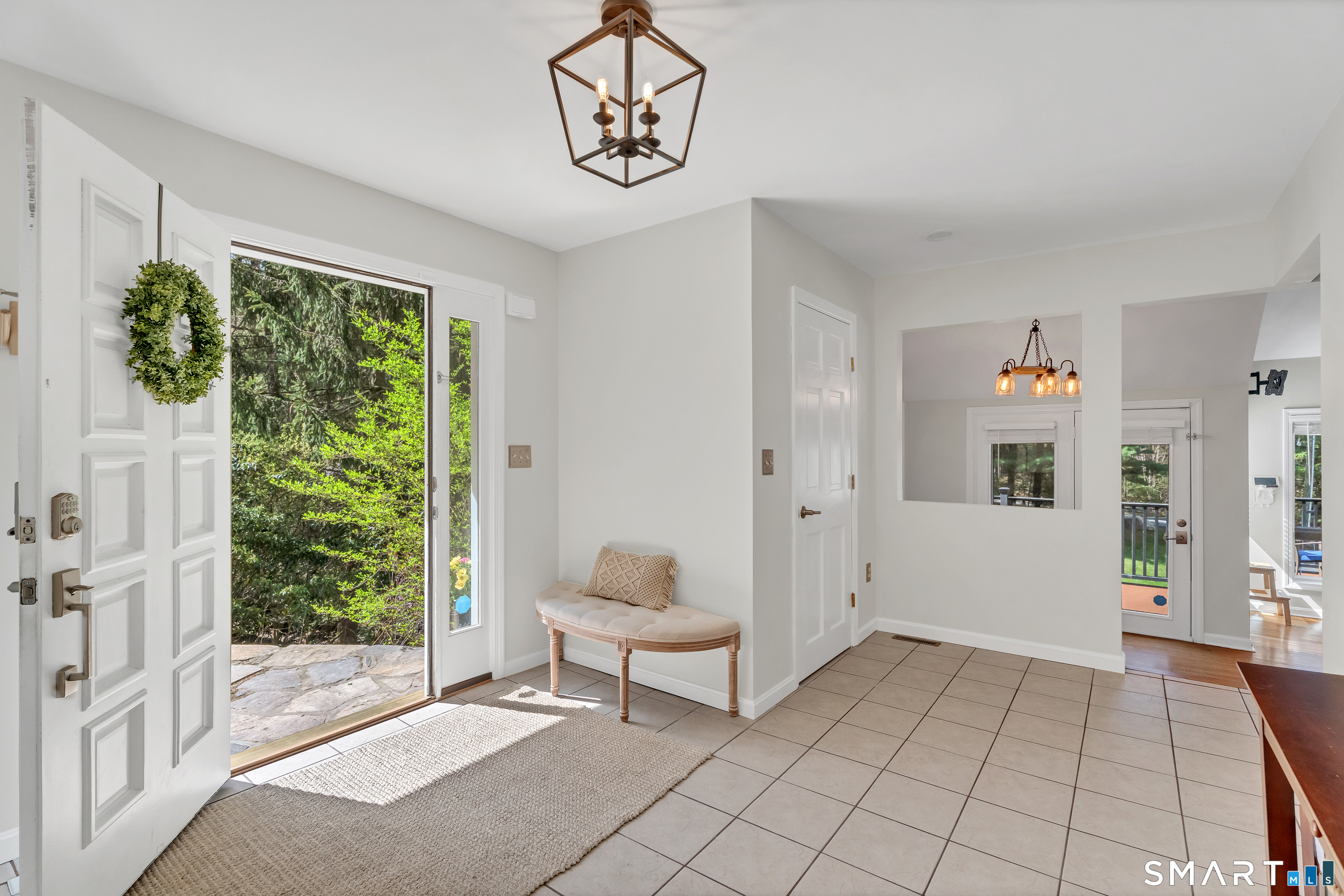 72 Inchcliffe Drive Ledyard, CT 06335 - Photo 7 of 40