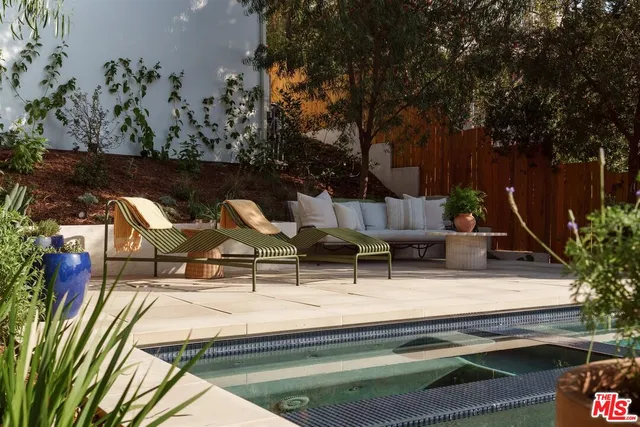 $2,095,000 | 1929 Phillips Way, Los Angeles, CA 90042