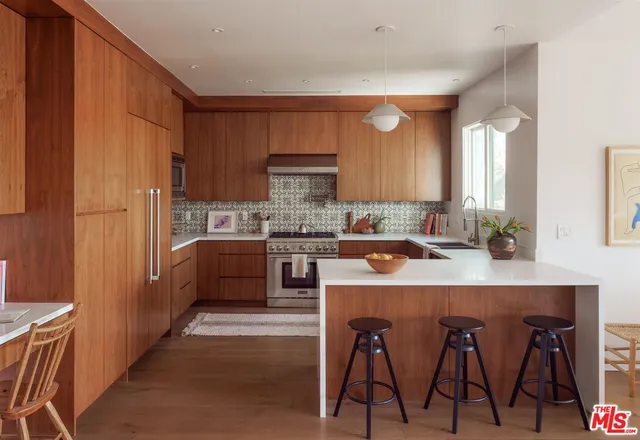 $2,095,000 | 1929 Phillips Way, Los Angeles, CA 90042