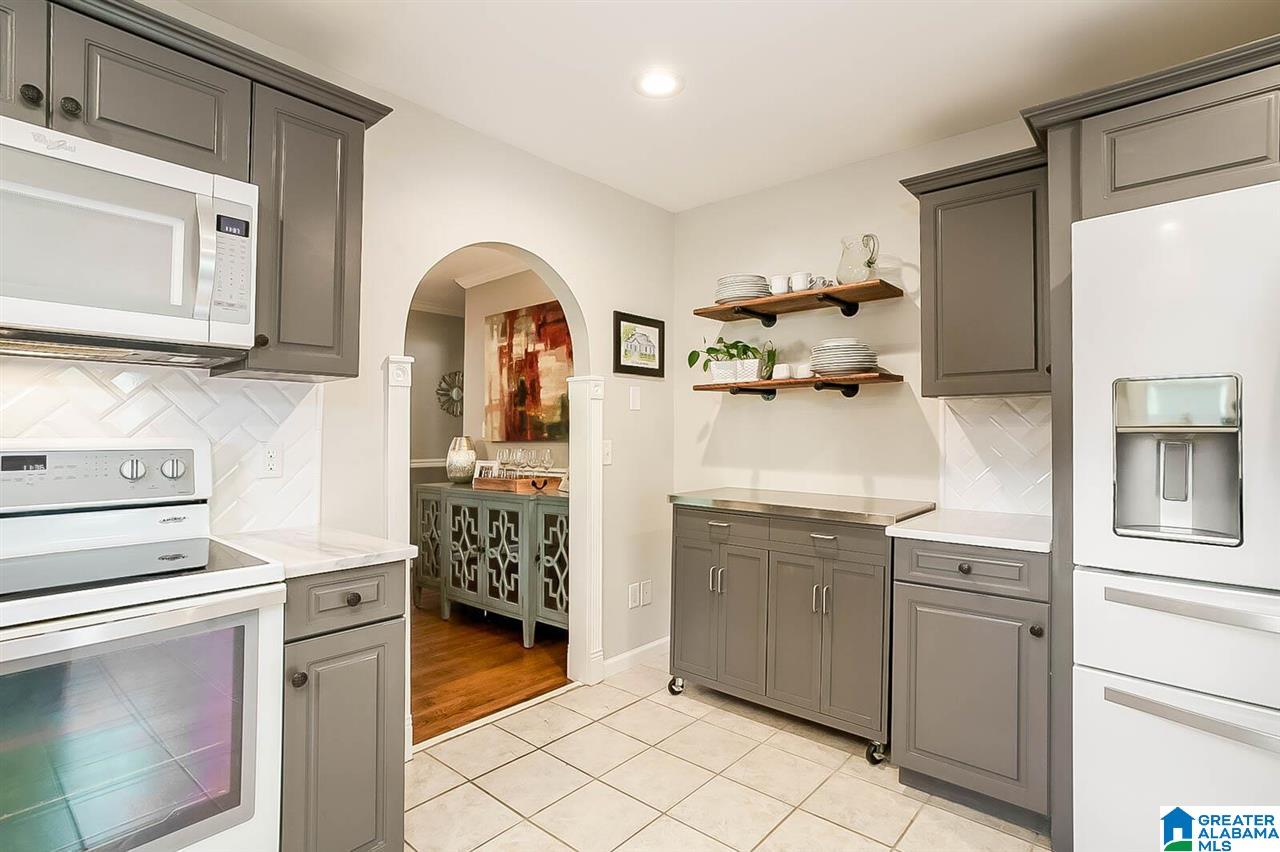 236 Raleigh Avenue Birmingham, AL 35209 - Photo 14 of 41