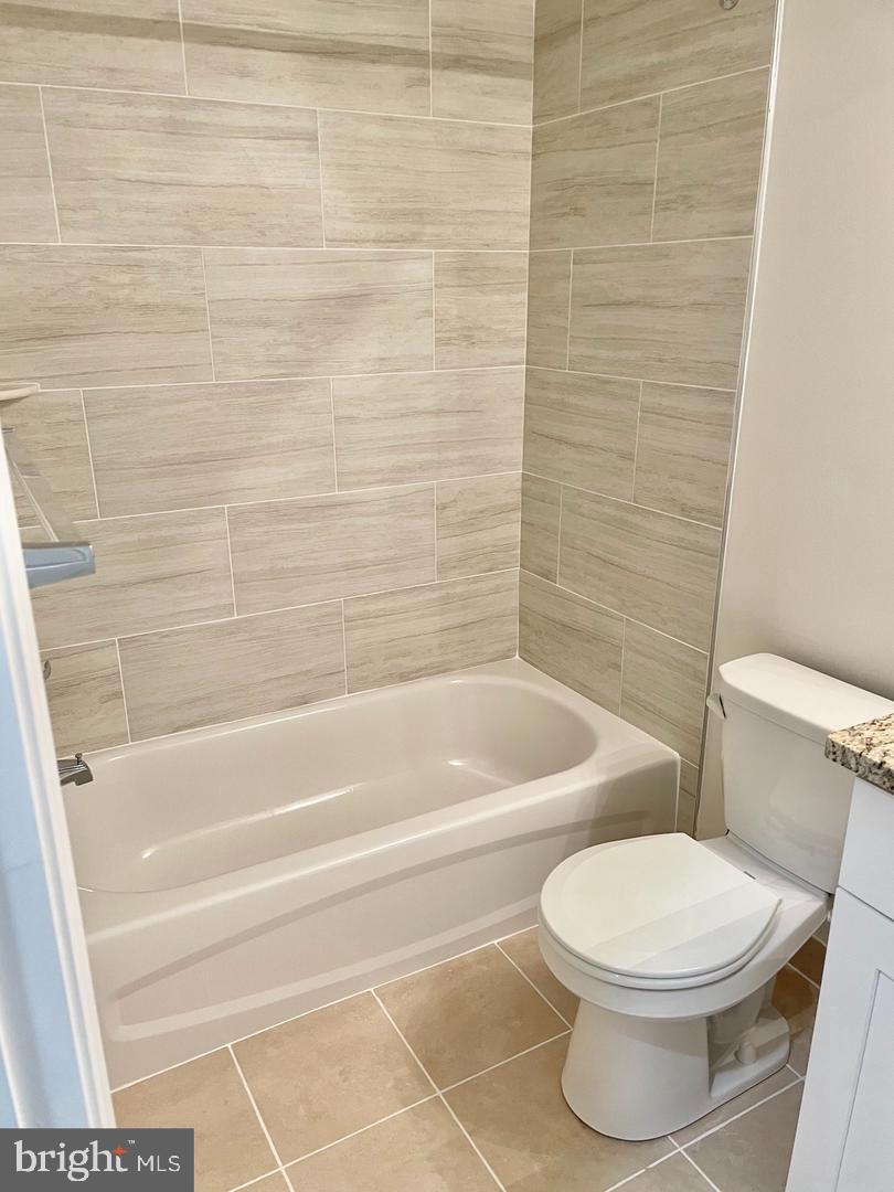 301 Byberry Road, Unit F16 Philadelphia, PA 19116 - Photo 24 of 35