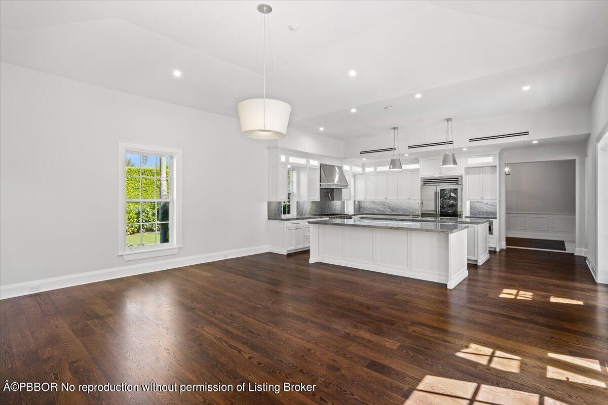 130 Algoma Road Palm Beach, FL 33480 - Photo 28 of 64 Kitchen/Family Room