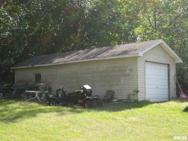 $55,000 | 18399 Quiver Beach Road, Havana, IL 62644