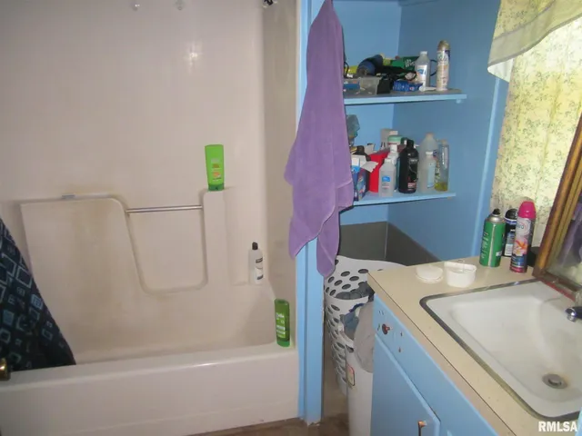 $55,000 | 18399 Quiver Beach Road, Havana, IL 62644