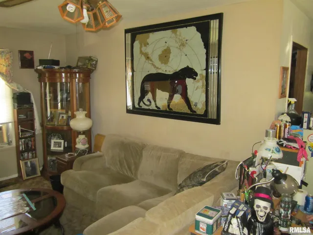 $55,000 | 18399 Quiver Beach Road, Havana, IL 62644