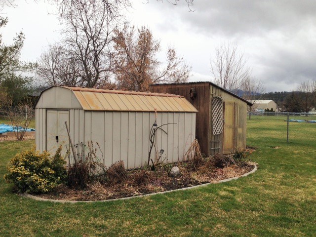 4912 North Canal Road Newman Lake, WA 99025 - Photo 19 of 20 Gallery Image 19
