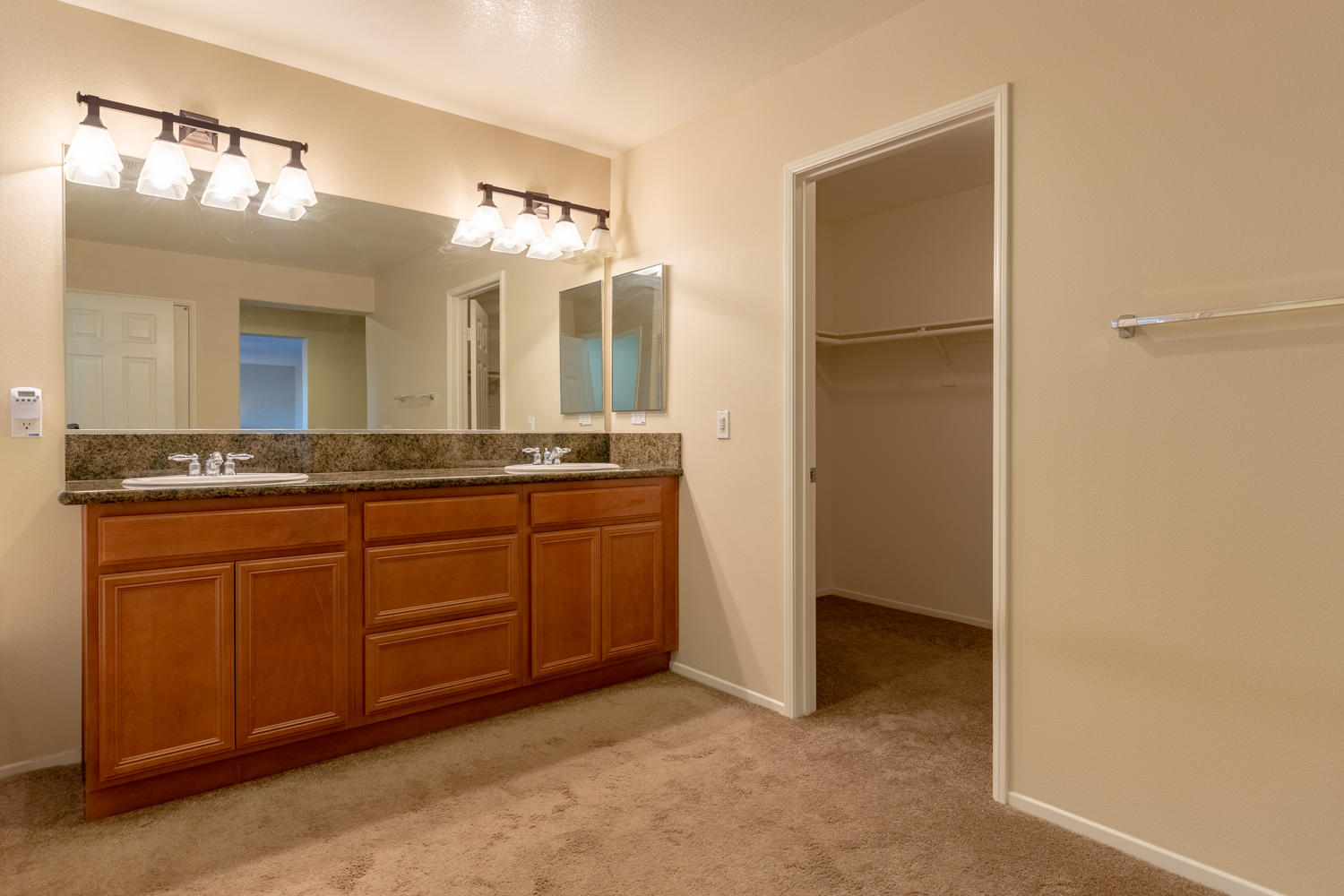 43864 Spring Street Lancaster, CA 93536 - Photo 28 of 32 43864 Spring St. Lancaster_028