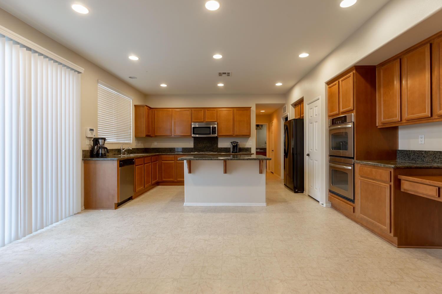 43864 Spring Street Lancaster, CA 93536 - Photo 6 of 32 43864 Spring St. Lancaster_007