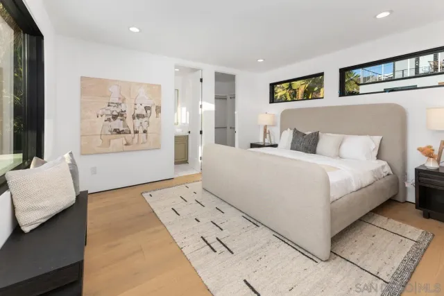 $3,995,000 | 806 Hygeia Avenue, Encinitas, CA 92024