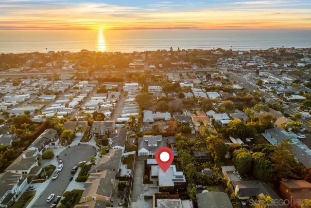 $3,995,000 | 806 Hygeia Avenue, Encinitas, CA 92024