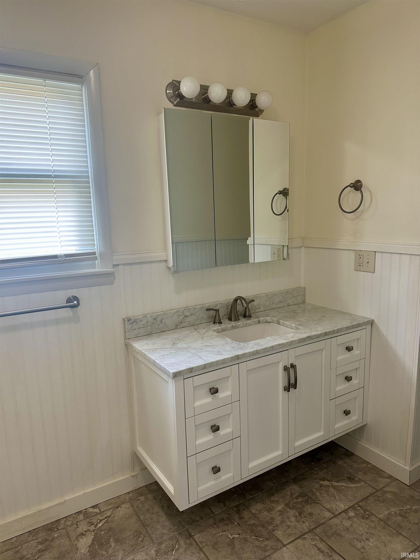 2214 North Wabash Road Marion, IN 46952 - Photo 19 of 29