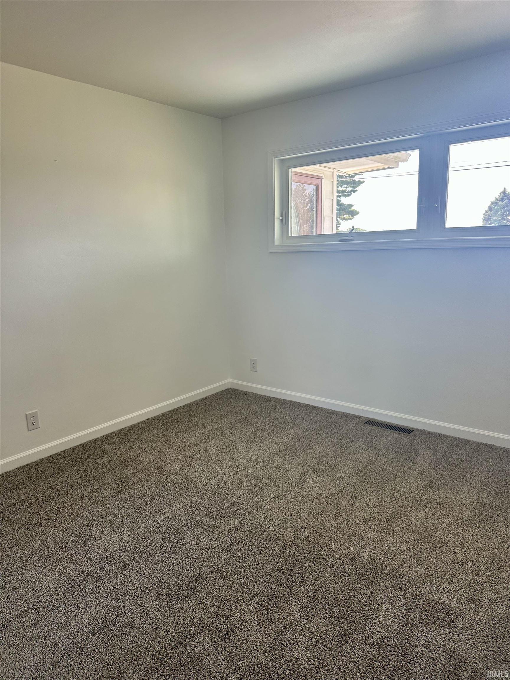 2214 North Wabash Road Marion, IN 46952 - Photo 21 of 29