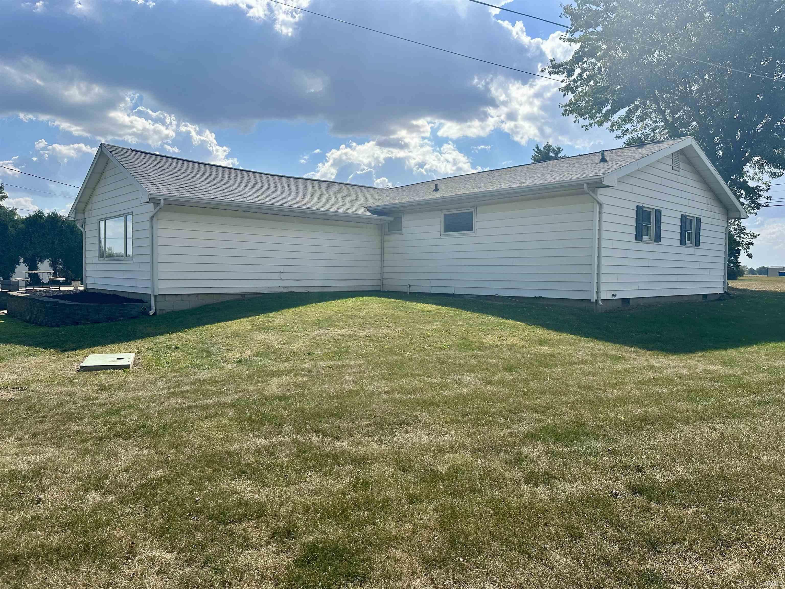 2214 North Wabash Road Marion, IN 46952 - Photo 27 of 29