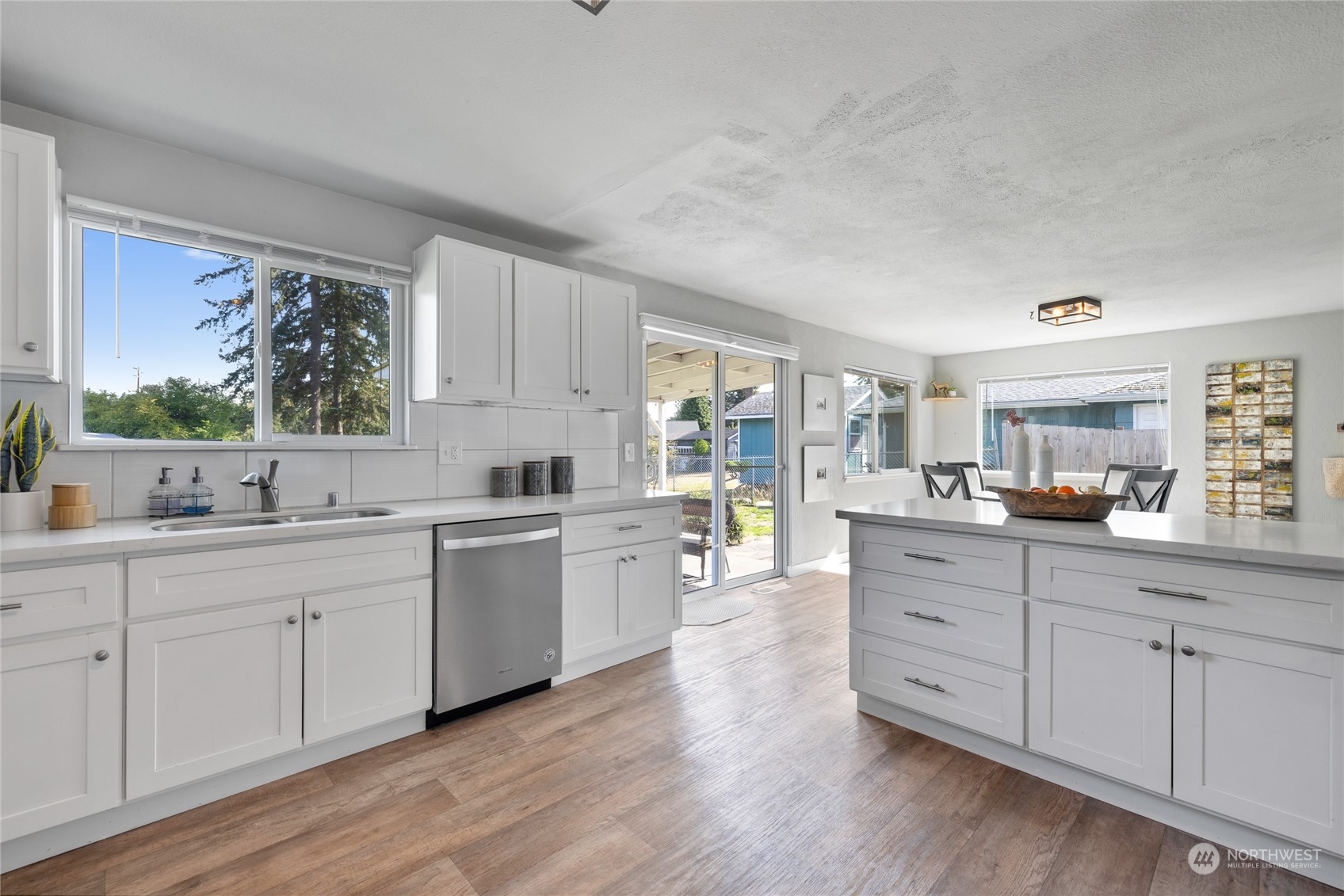 11701 Military Road Southwest Lakewood, WA 98498 - Photo 11 of 34 Gallery Image 11