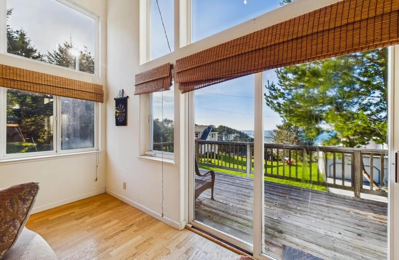 645 Ridge Road Shelter Cove, CA 95589 - Photo 28 of 31