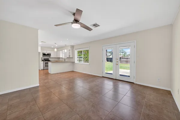 $2,475 | 10214 Londonderry Drive, Houston, TX 77043