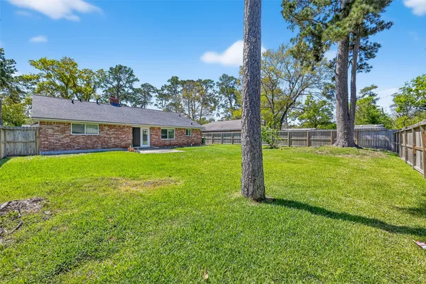 $2,475 | 10214 Londonderry Drive, Houston, TX 77043