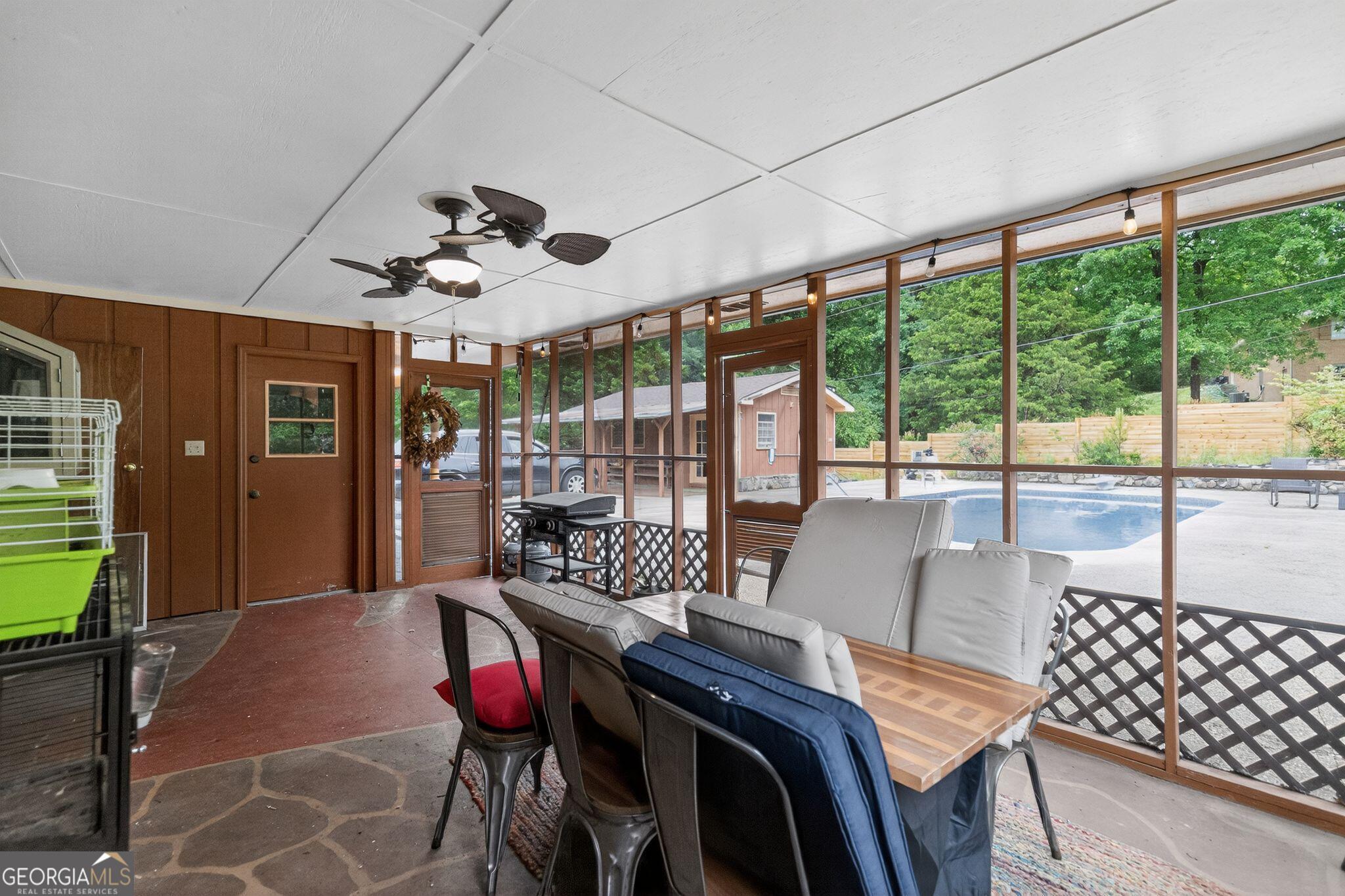 127 Rains Circle Summerville, GA 30747 - Photo 5 of 26