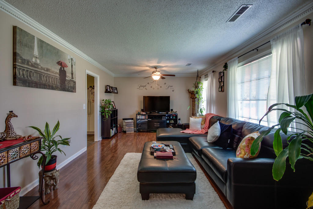 8251 Delhi Road North Charleston, SC 29406 - Photo 5 of 25 ib1601041-1005