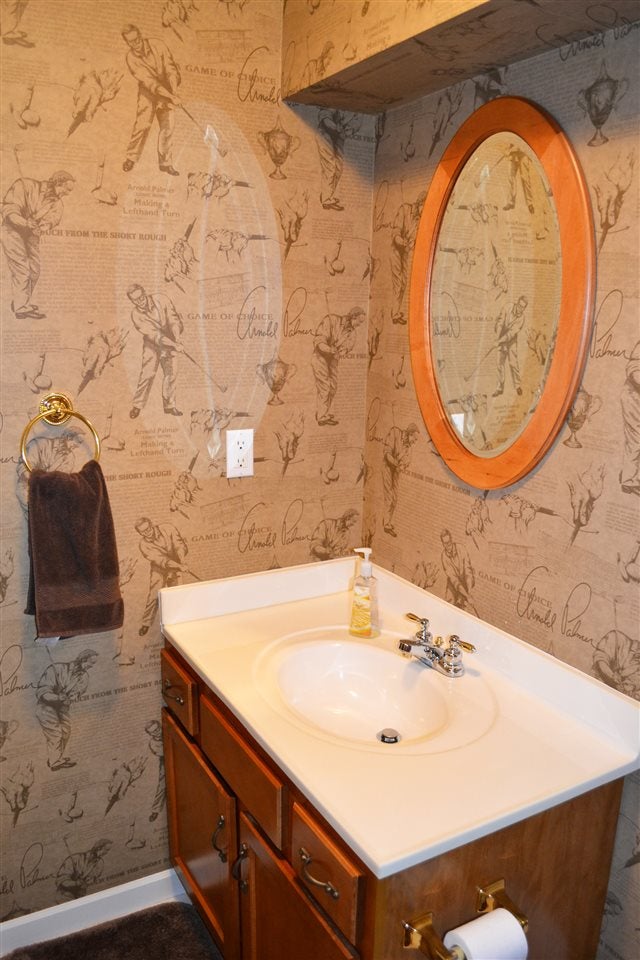 2070 Newcastle Road Marion, IA 52302 - Photo 22 of 24 Gallery Image 22