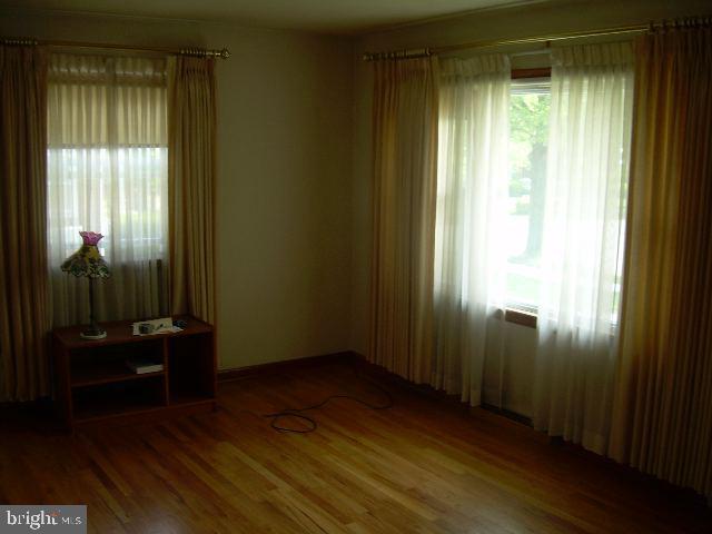 313 Wedgewood Road Harrisburg, PA 17109 - Photo 4 of 5 Gallery Image 4