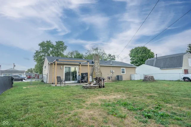 $175,000 | 608 Sunset Drive, Edinburgh, IN 46124