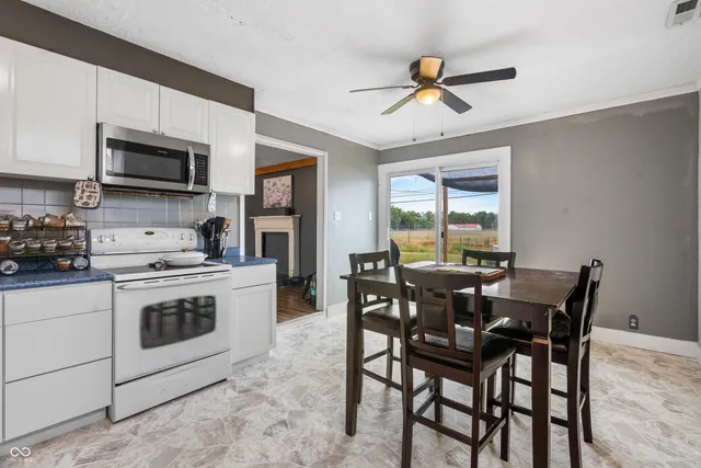 $175,000 | 608 Sunset Drive, Edinburgh, IN 46124