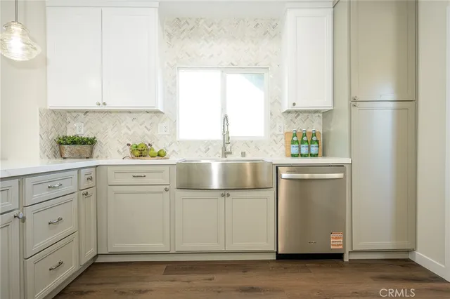 $924,900 | 4524 2nd Avenue, Los Angeles, CA 90043